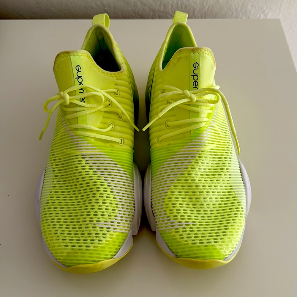 Nike superrep neón woman sneakers
